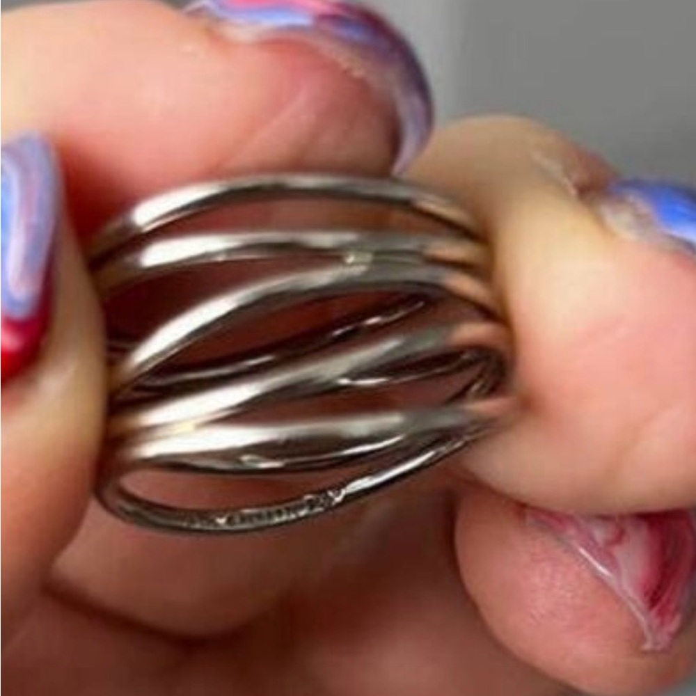 Tiffany & Co Elsa Peretti 18K White Gold Wave Five-row Ring Sz 4.5. - Picture 5 of 8